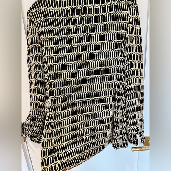 ST JOHN Black/champagne stitched cardigan blazer. Size 10. - Picture 8 of 8